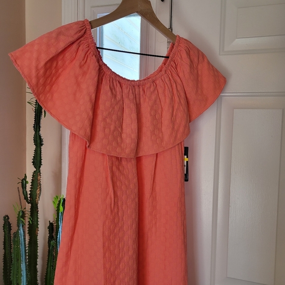 NWT Crown & Ivy Blush Pink Off The Shoulder Knee Length Dress, Size M - Picture 2 of 10